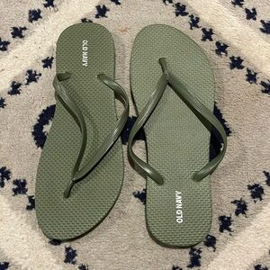 Old Navy Flip Flops